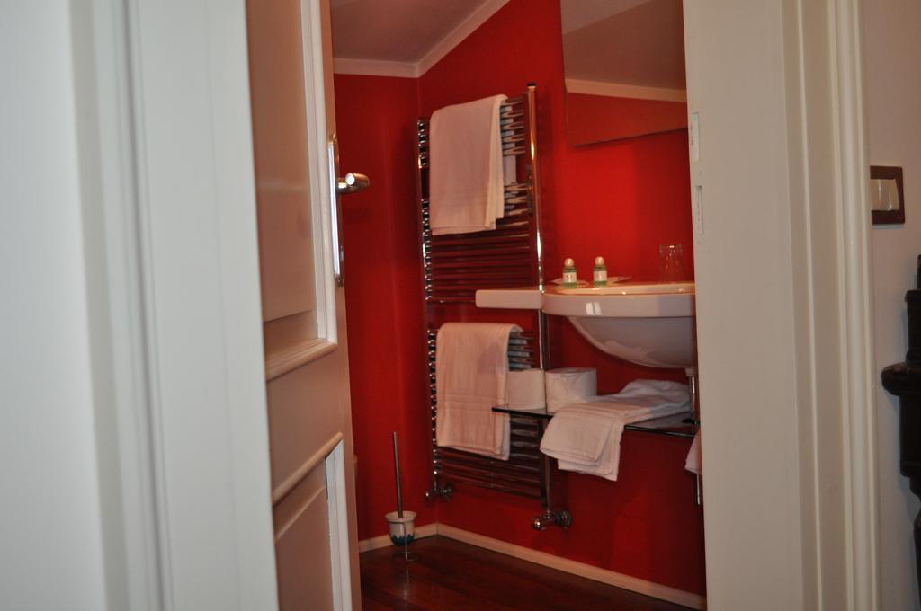 Domus Nova Residenza Il B&B Mantua Buitenkant foto