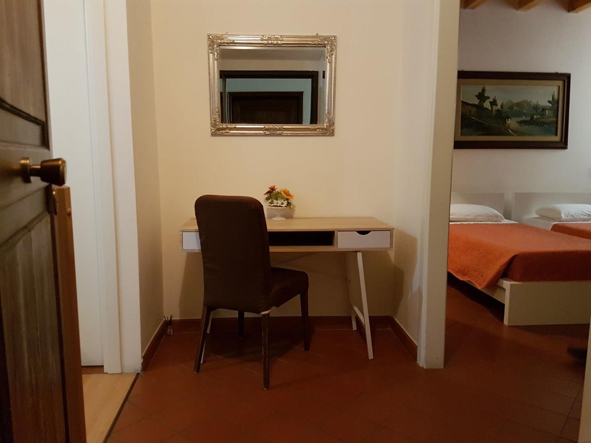 Domus Nova Residenza Il B&B Mantua Buitenkant foto