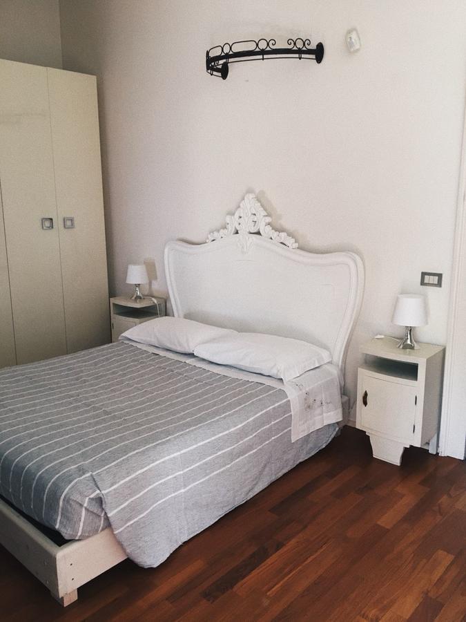 Domus Nova Residenza Il B&B Mantua Buitenkant foto