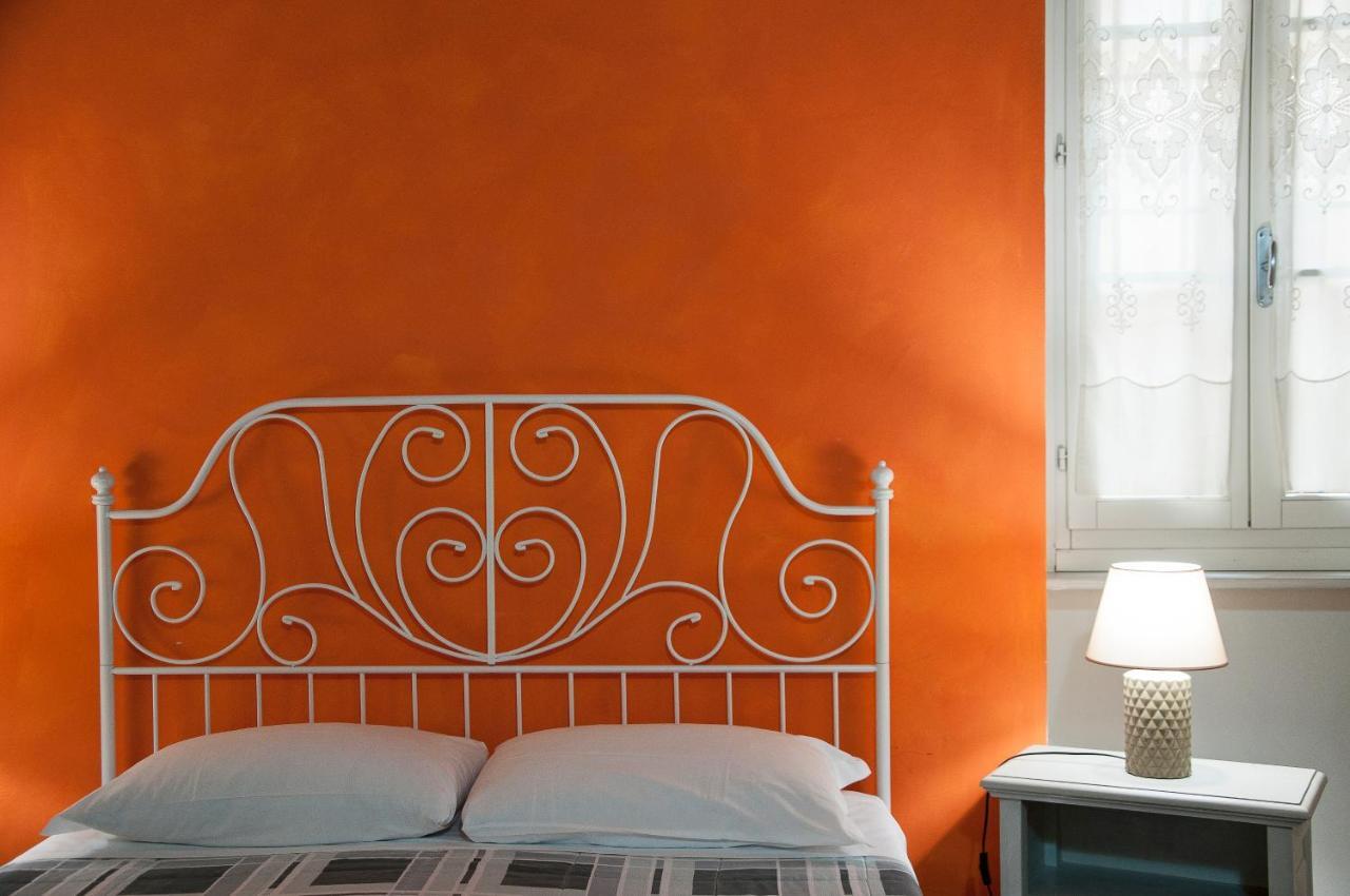 Domus Nova Residenza Il B&B Mantua Buitenkant foto